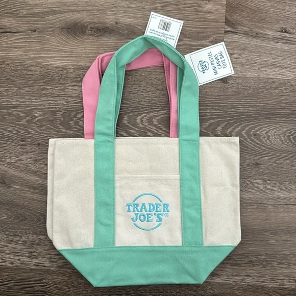 Trader Joe’s Canvas Tote Bag Set (4) - Picture 4 of 5